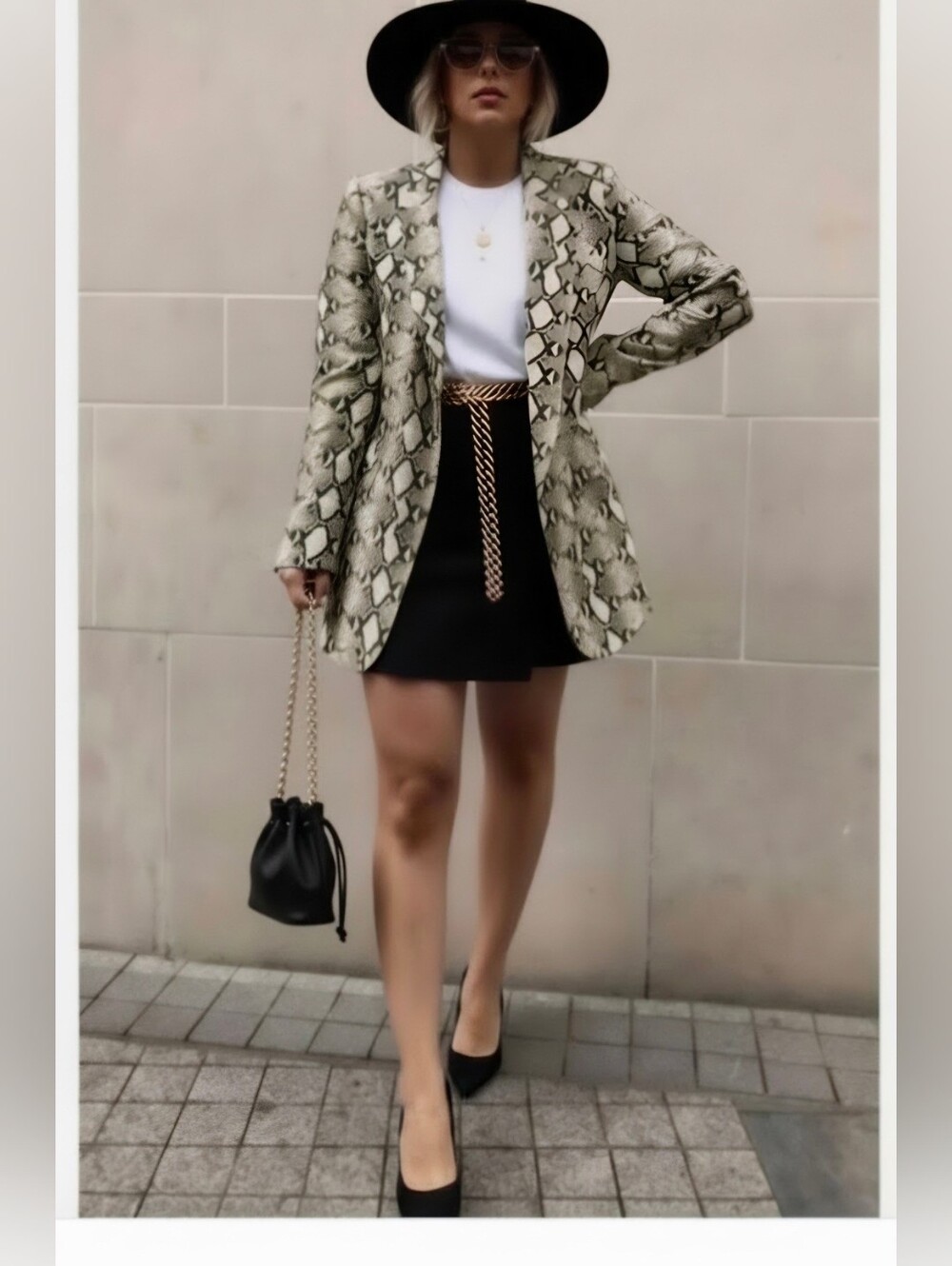 Zara  S Snakeskin Satin-Feel / Flowing Animal Print